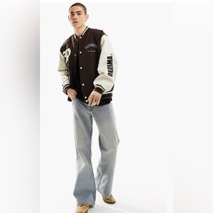 NWT’S OVERSIZED VARSITY BOMBER JACKET!